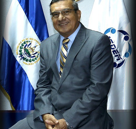 Roberto Aquino
